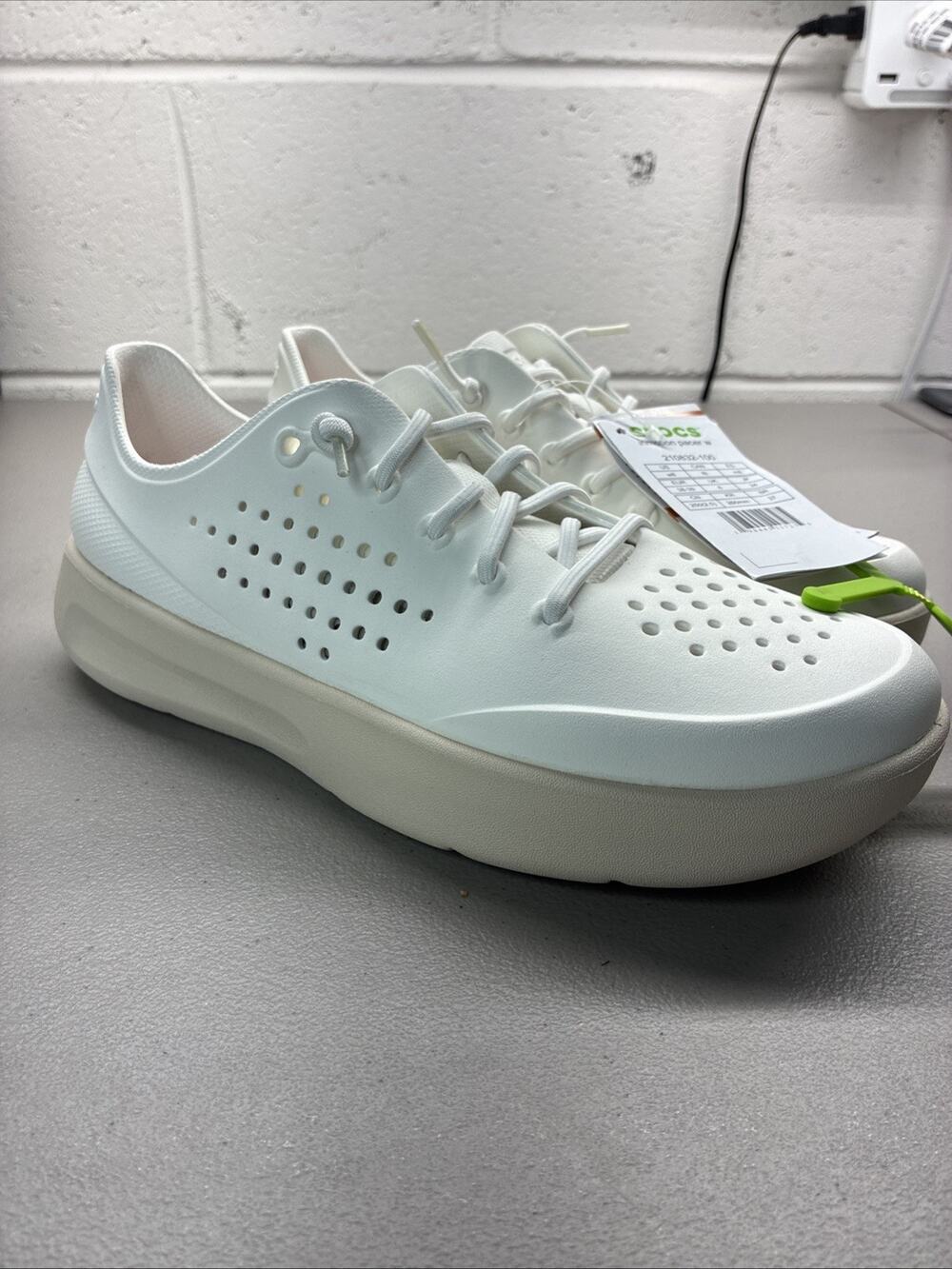 New Crocs In Motion Pacer W Stucco White LiteRide Sneakers 210832-100 Womens 9